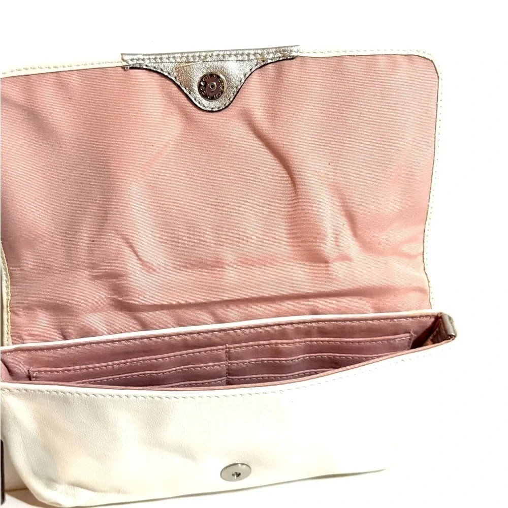 Coach White Wristlet Clutch bag